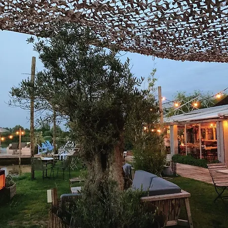 Casa de Férias Comfortable In Near The Sea