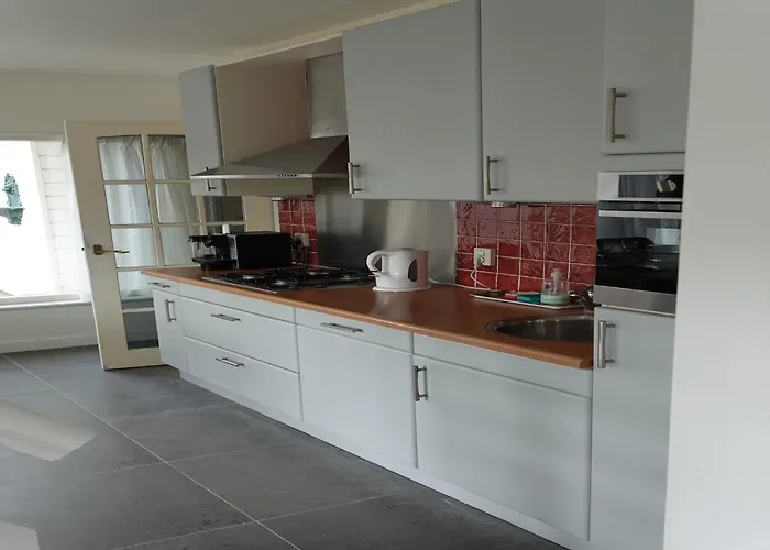 Comfortable In Near The Sea *